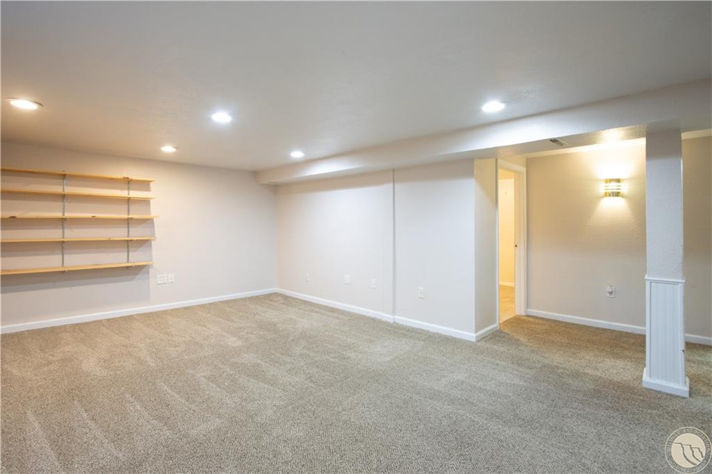 33 Campbell Drive Property Photo 13