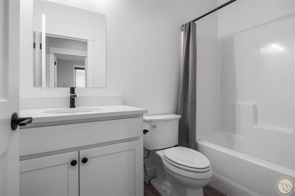 5246 Clemson Dr Property Photo 14