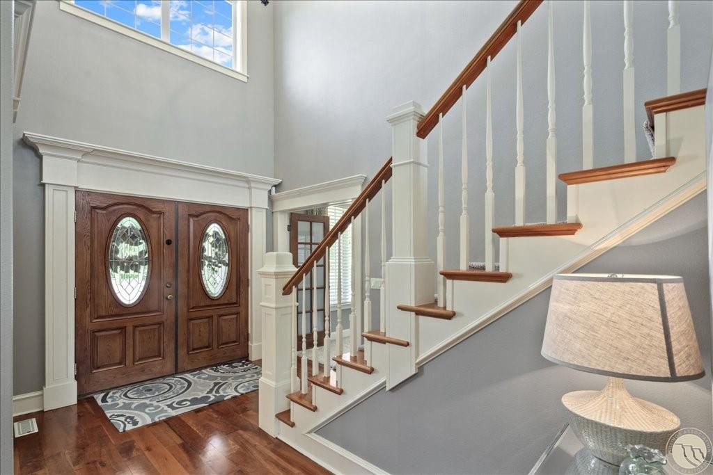 3976 Woodcreek Drive Property Photo 4