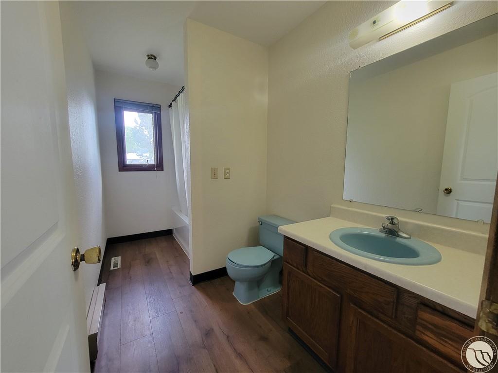 1320 Mading Drive Property Photo 7