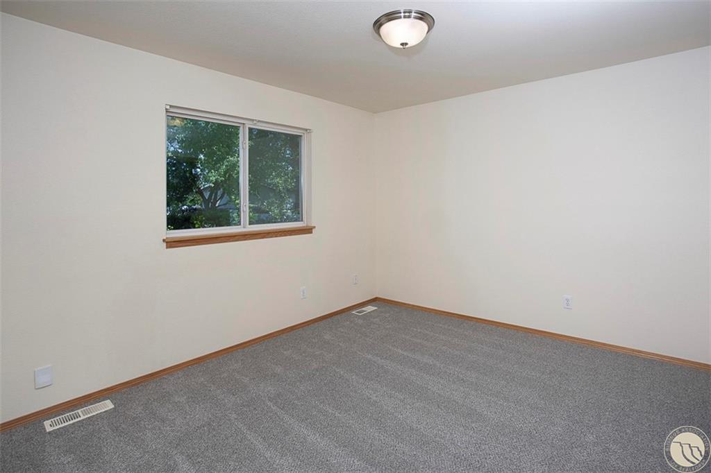 1017 Victory Avenue Property Photo 10
