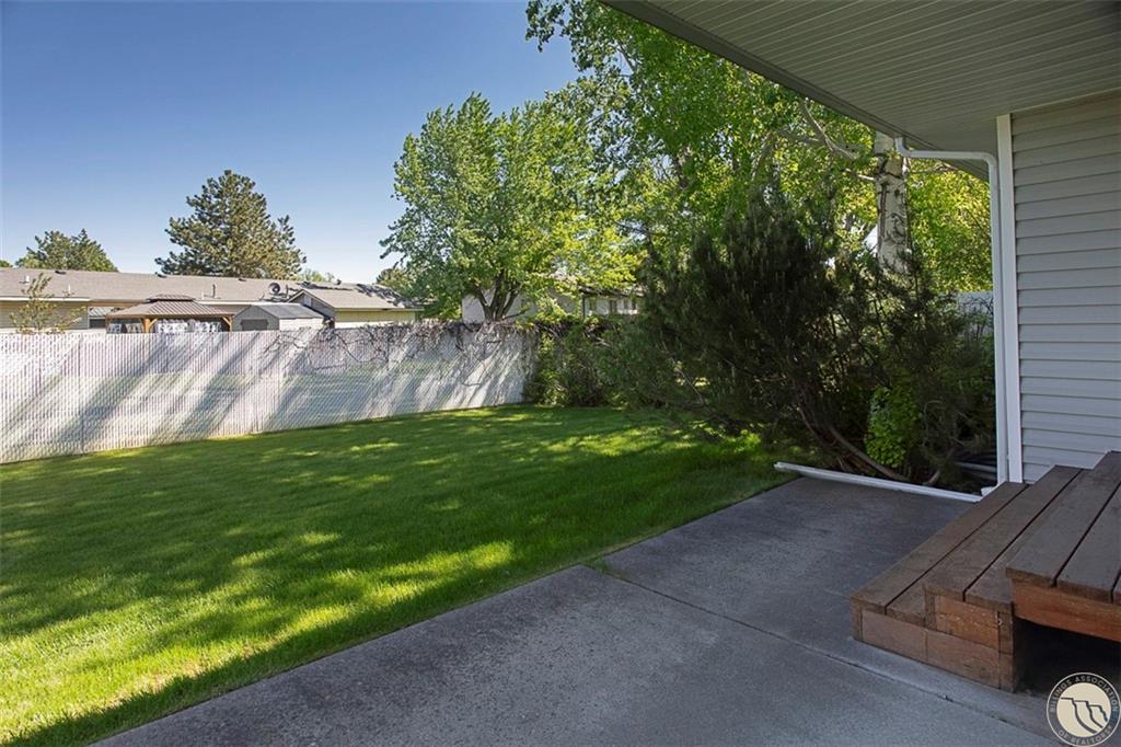 1017 Victory Avenue Property Photo 28