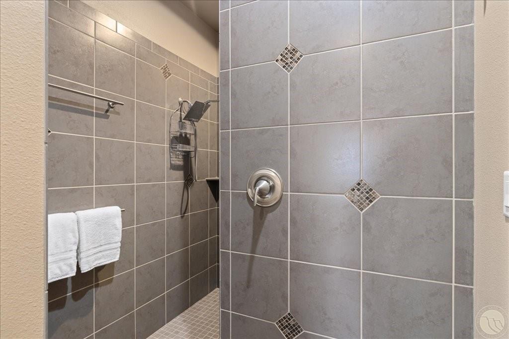 5325 Vintage Lane Property Photo 14