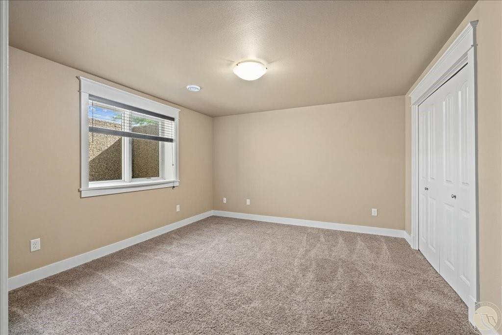 5325 Vintage Lane Property Photo 23