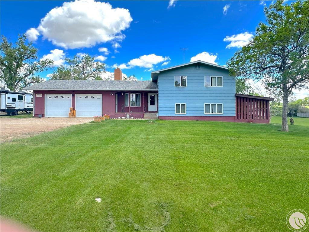 729 We 2 Drive Property Photo 1