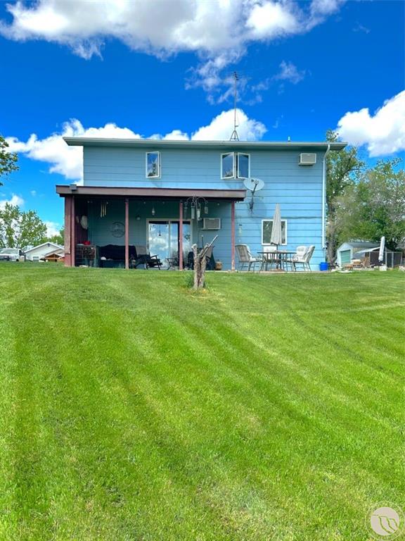 729 We 2 Drive Property Photo 2