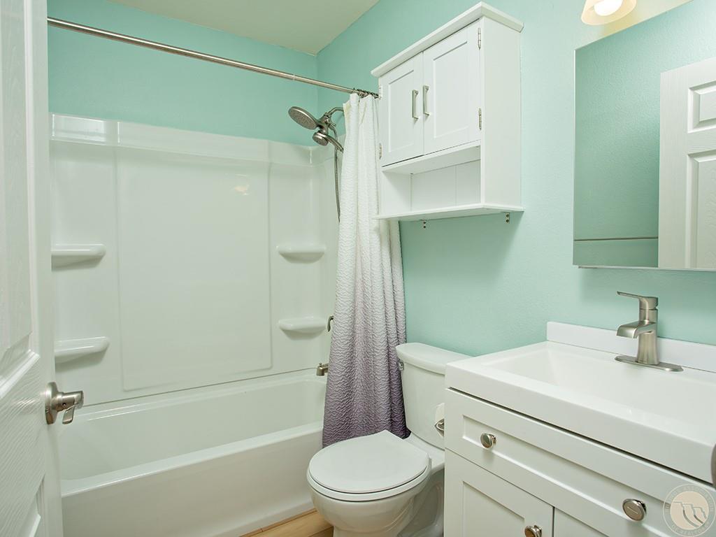 3617 Custer Ave Property Photo 9