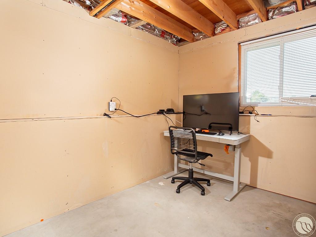 3617 Custer Ave Property Photo 14