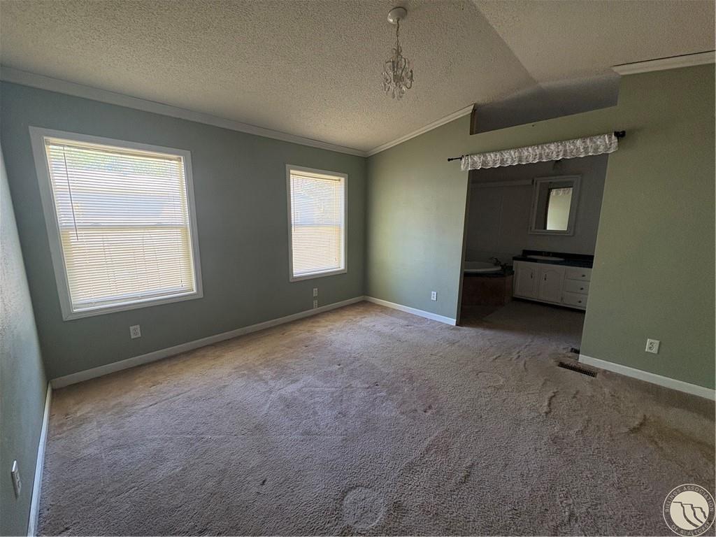 21 Davidson Avenue Property Photo 6