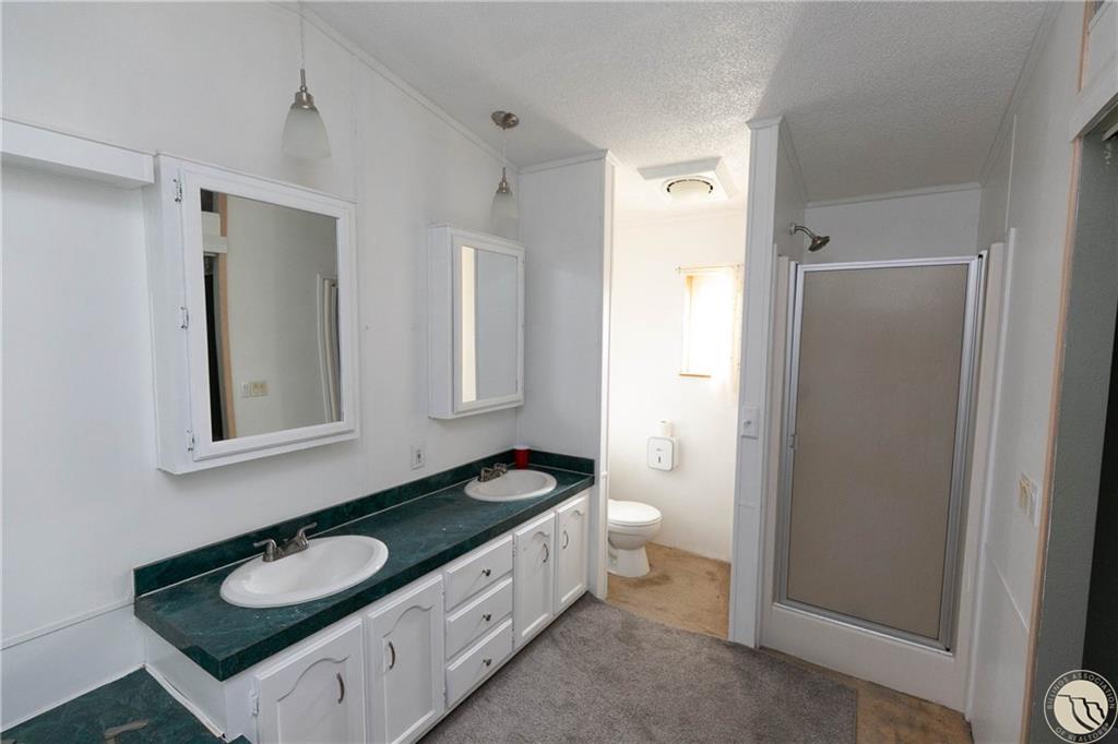 21 Davidson Avenue Property Photo 10