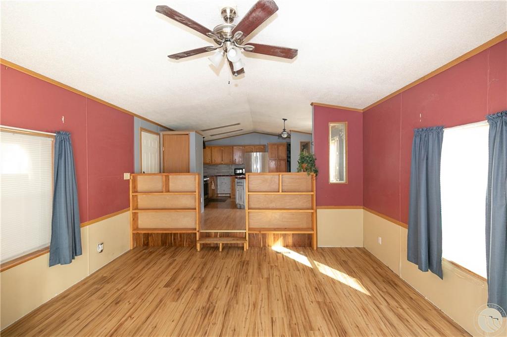 21 Davidson Avenue Property Photo 16