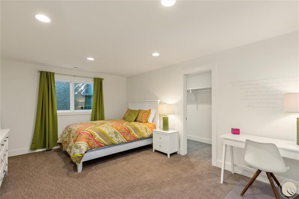 6115 Arthur Avenue Property Photo 31