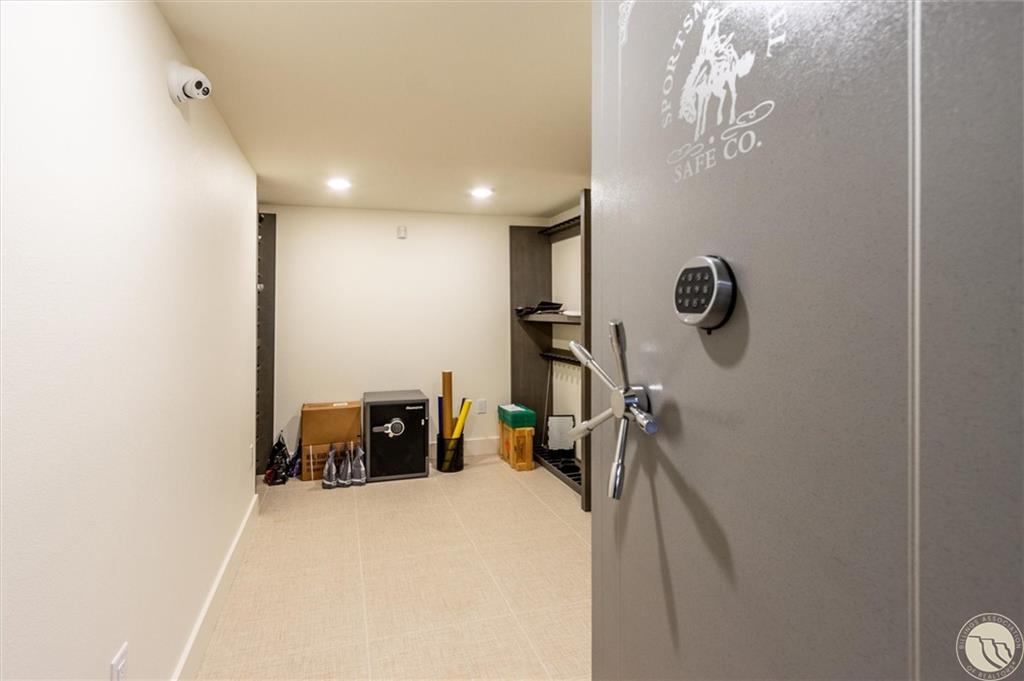 6115 Arthur Avenue Property Photo 33