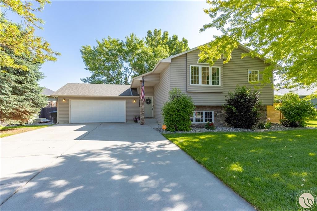 3707 Crater Lake Ave Property Photo 1