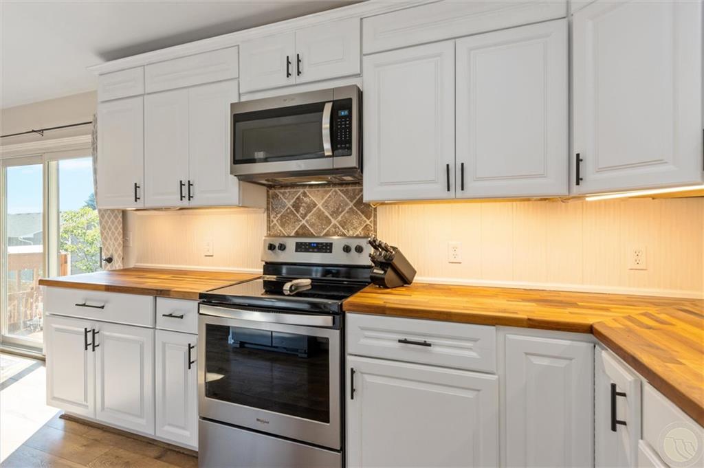 3707 Crater Lake Ave Property Photo 11