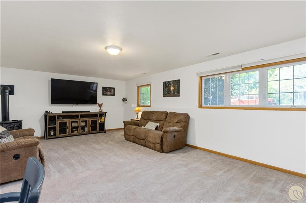 3707 Crater Lake Ave Property Photo 17