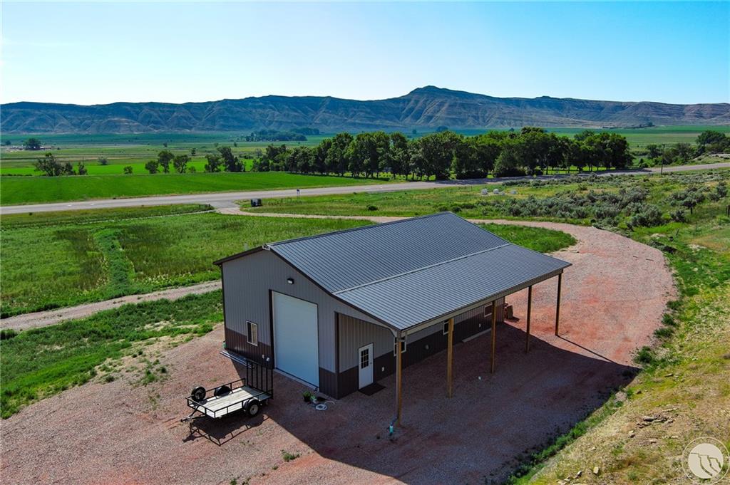 909 Highway 72 Property Photo 1