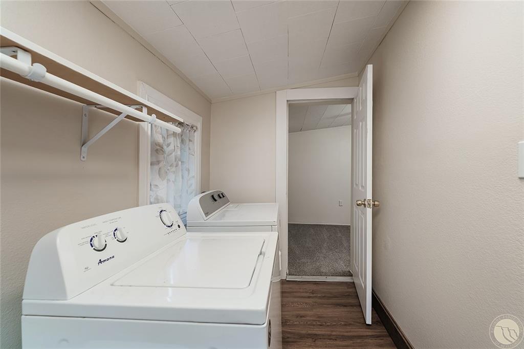 202 Burlington Ave Property Photo 11