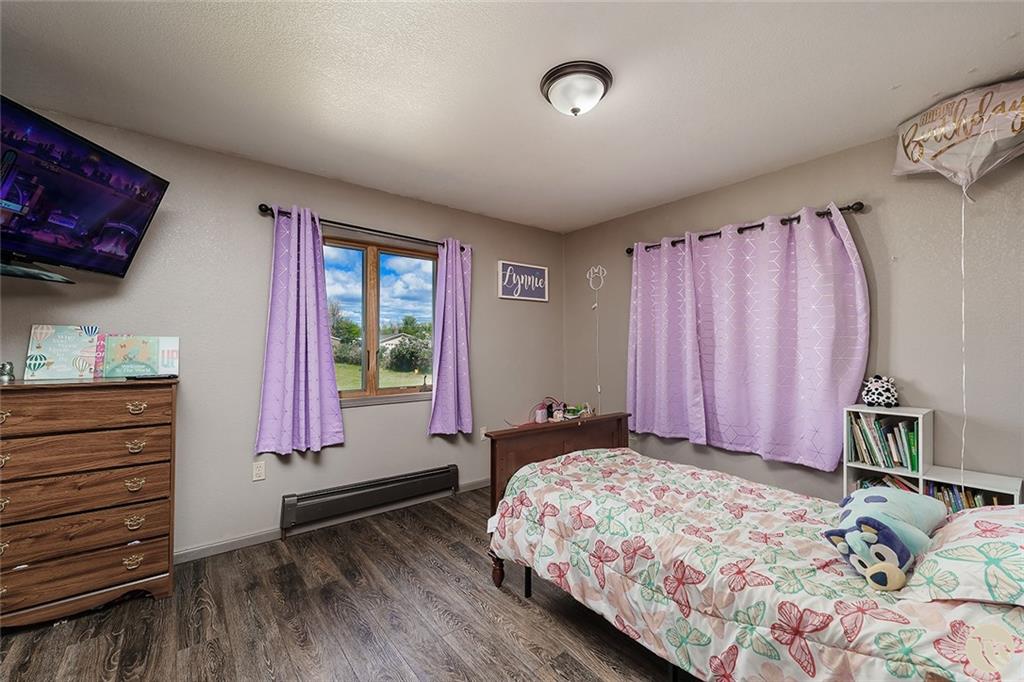 1102 3rd Property Photo 4