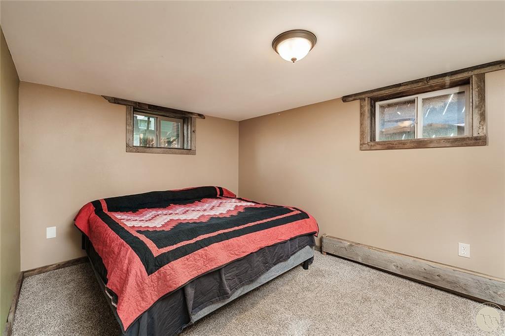 1102 3rd Property Photo 10