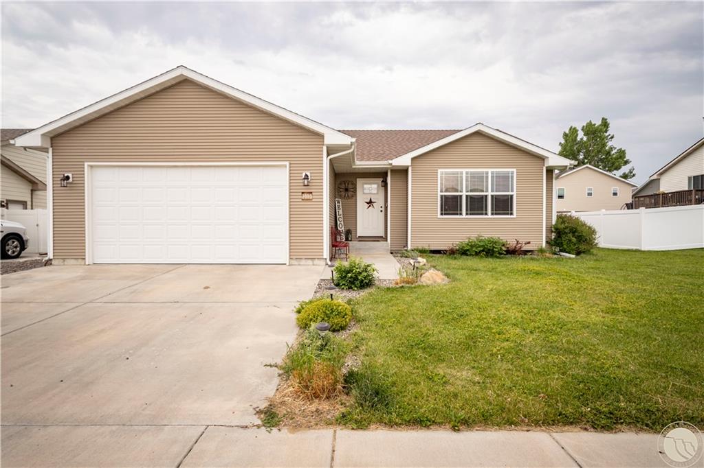 1414 Benjamin Boulevard Property Photo 1
