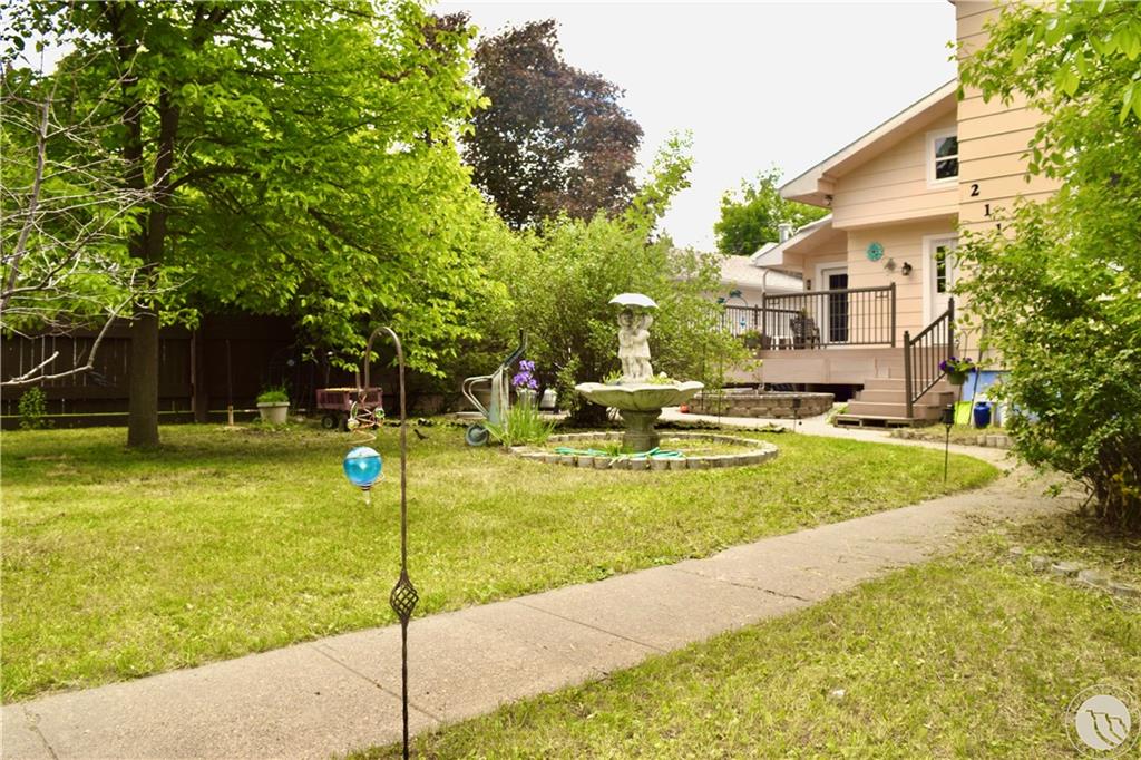 2118 1st Street Property Photo 1