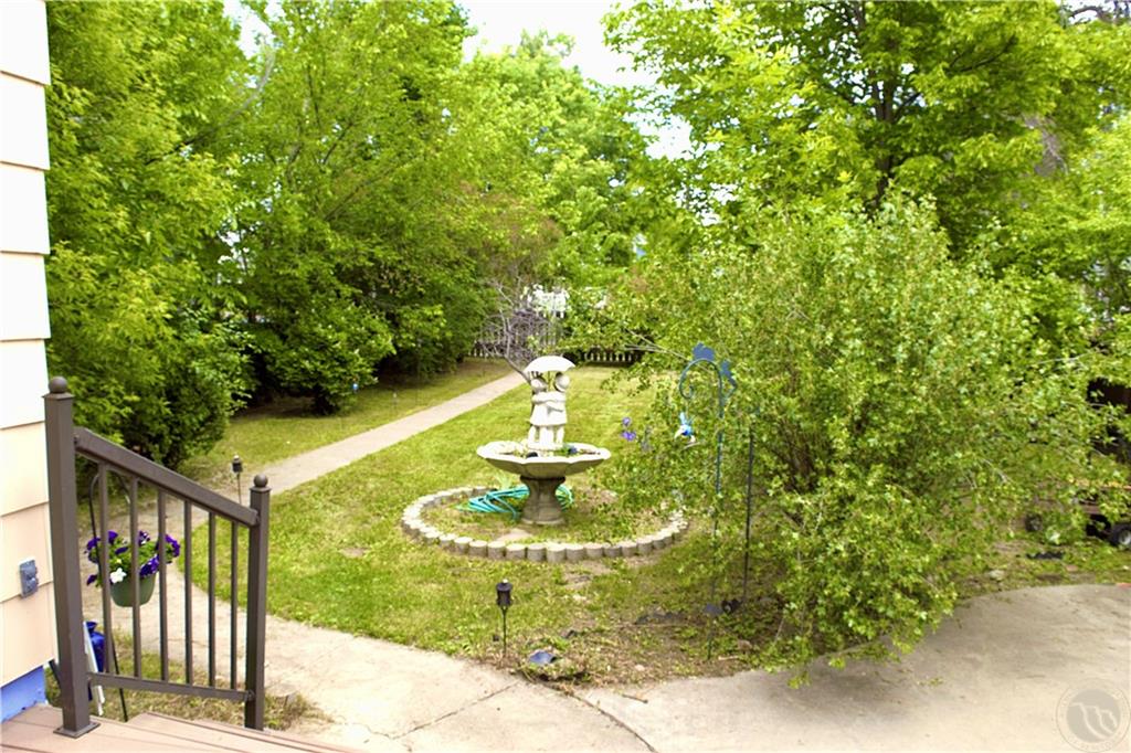 2118 1st Street Property Photo 6