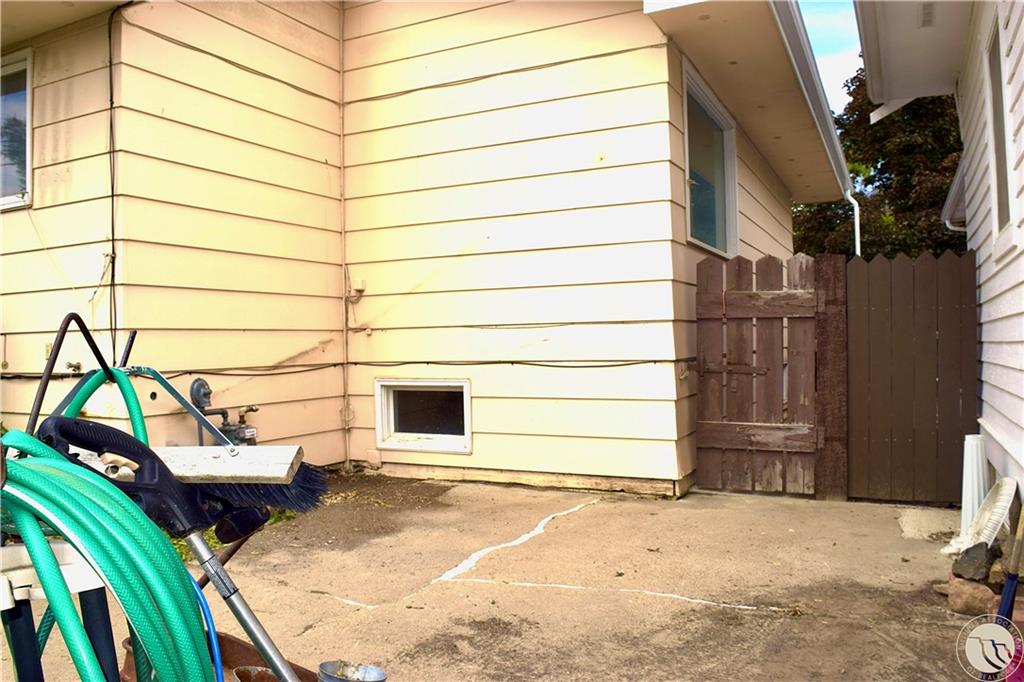 2118 1st Street Property Photo 12
