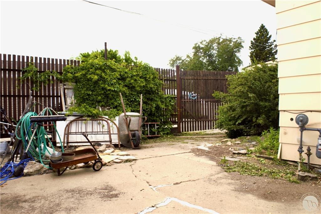 2118 1st Street Property Photo 13