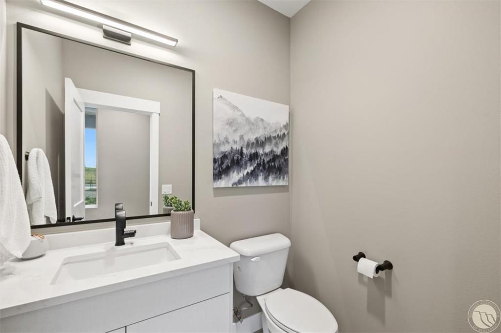 8129 Wisner Avenue Property Photo 17