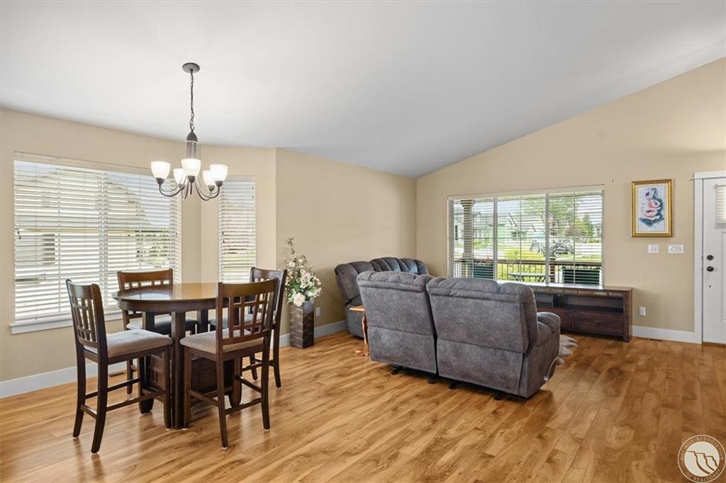 5828 Red Berry Property Photo 8