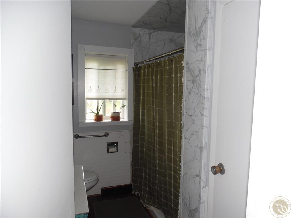 924 Steffanich Drive Property Photo 11