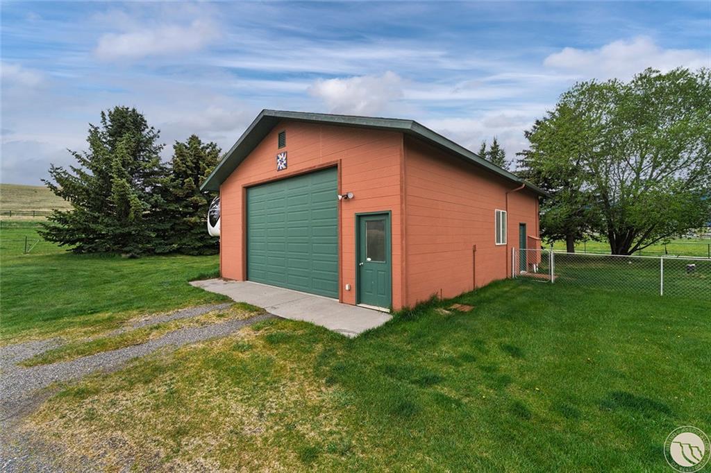 3 Cascade Lane Property Photo 14