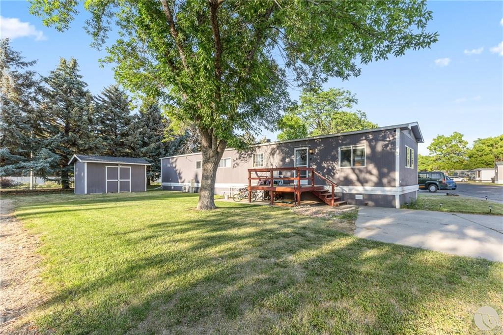 31 W Meadow Drive Property Photo 3