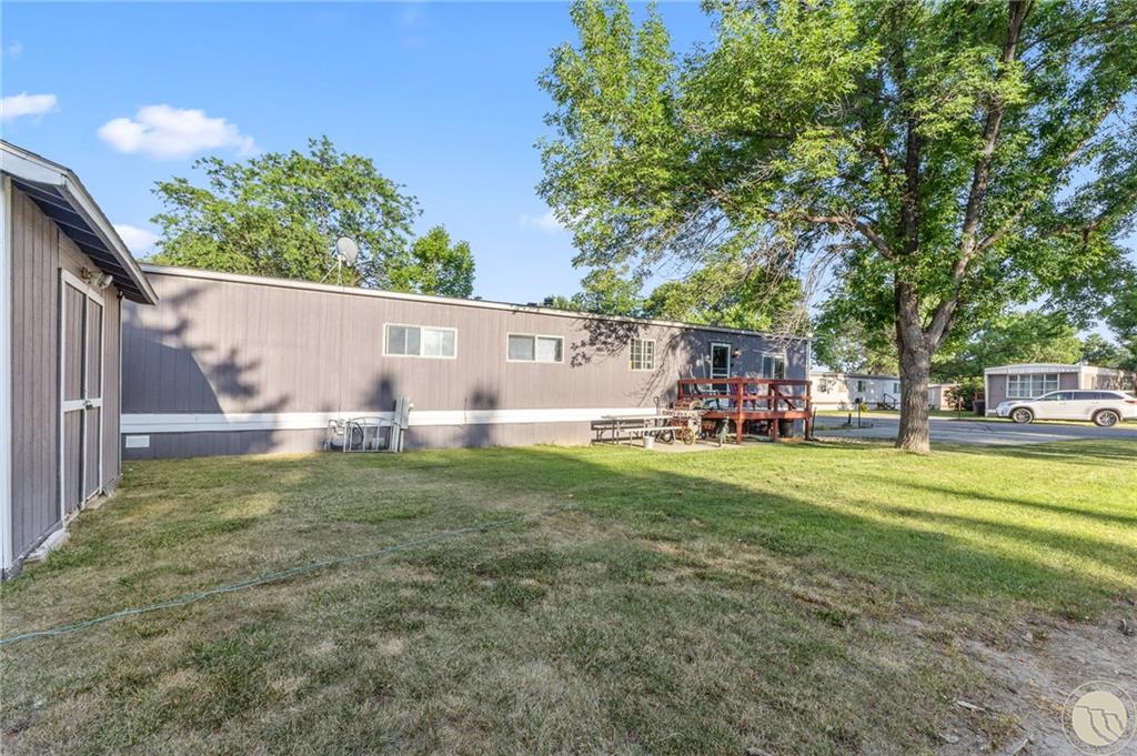 31 W Meadow Drive Property Photo 5