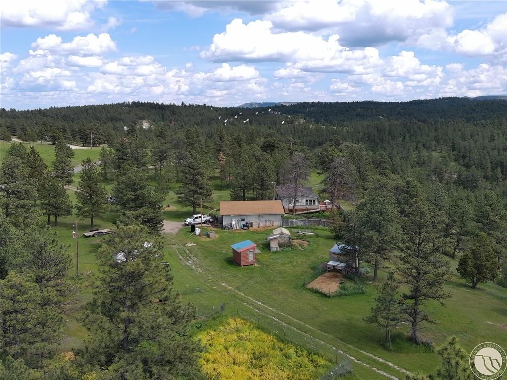 220 Johnnys Coal Rd Property Photo 10