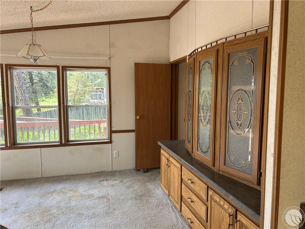 220 Johnnys Coal Rd Property Photo 13