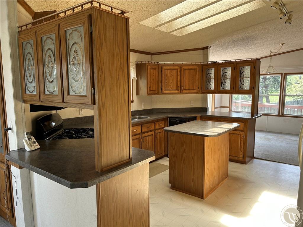 220 Johnnys Coal Rd Property Photo 14