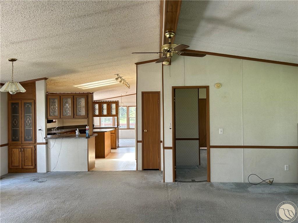 220 Johnnys Coal Rd Property Photo 17