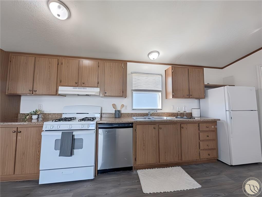 2224 Highway 87 E #230 230 Property Photo 3