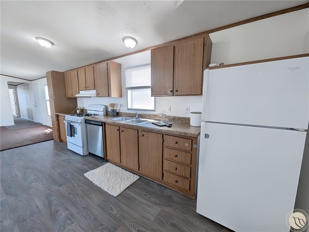 2224 Highway 87 E #230 230 Property Photo 4