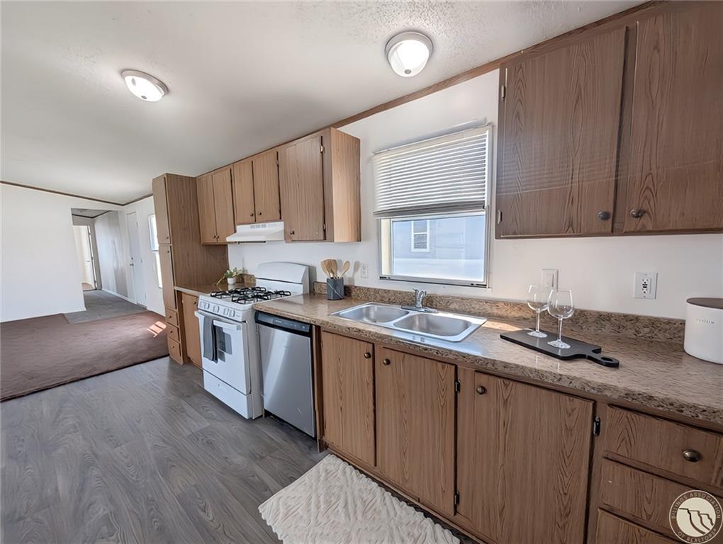 2224 Highway 87 E #230 230 Property Photo 5