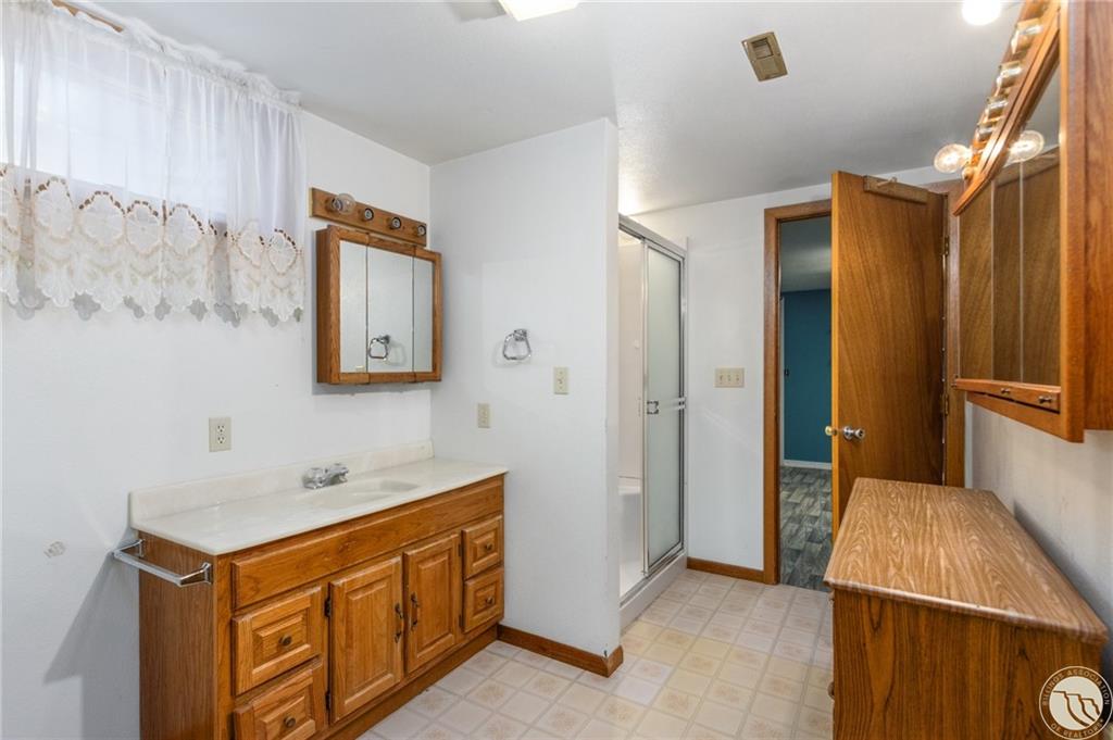 2214 Monad Road Property Photo 24