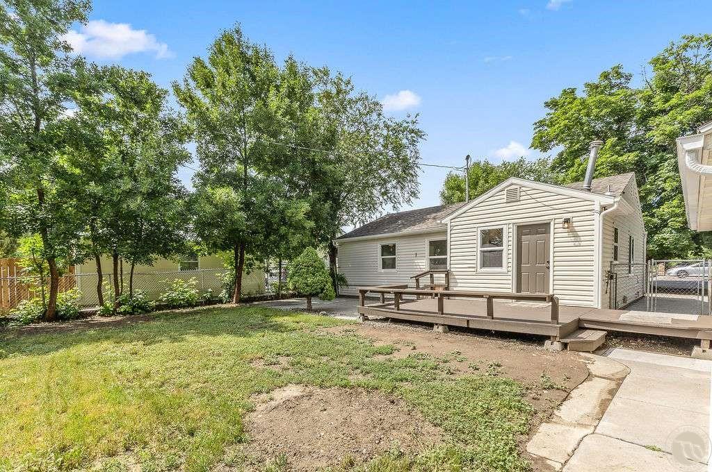 1508 Lewis Property Photo 25