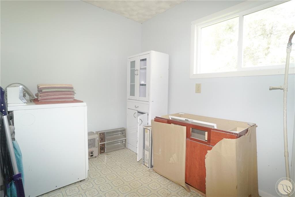 51 Brown Lane Property Photo 13