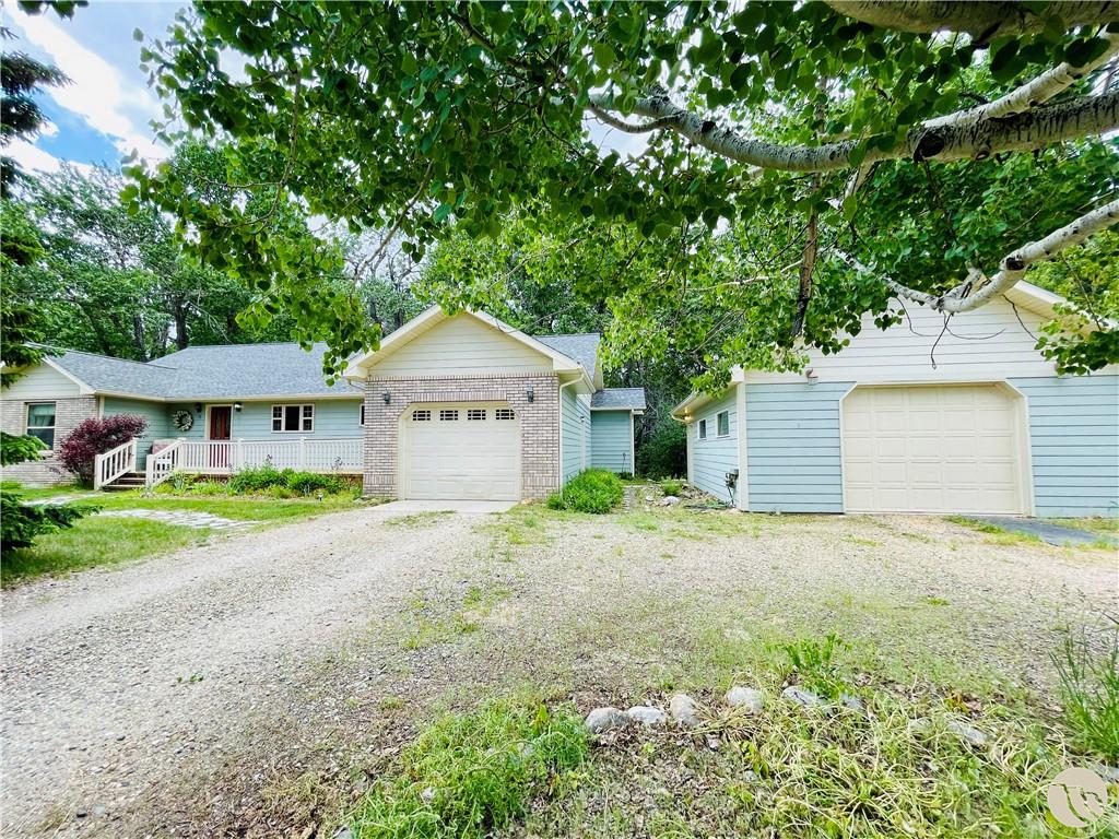53 Fox East Bench Road Property Photo 1