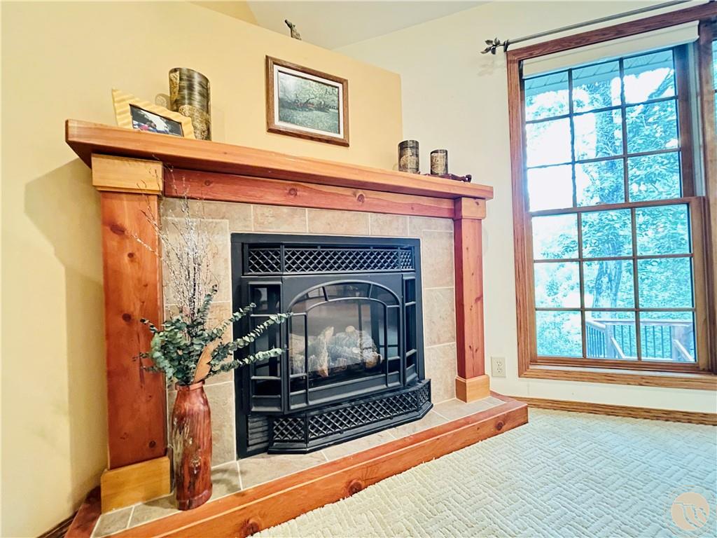 53 Fox East Bench Road Property Photo 12