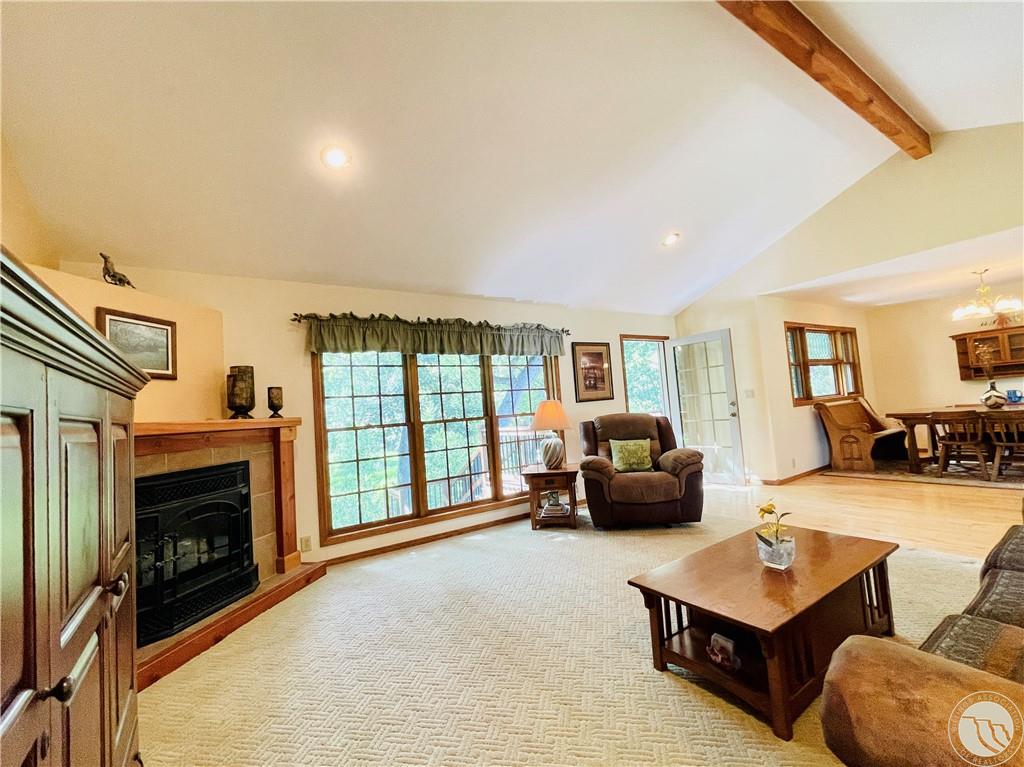 53 Fox East Bench Road Property Photo 13