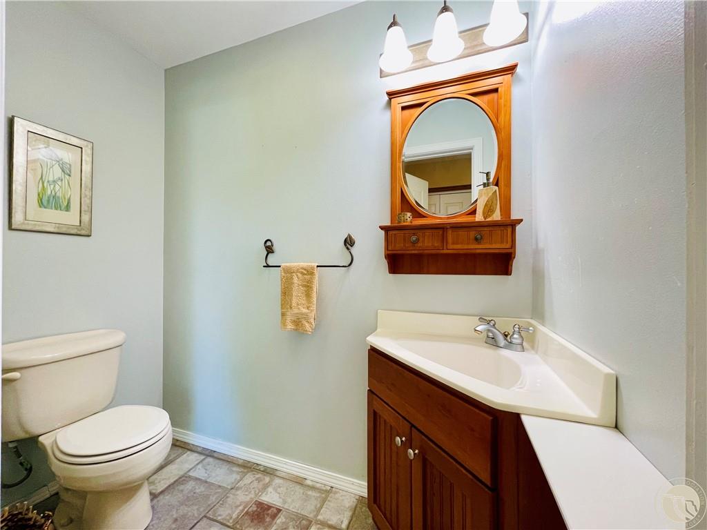 53 Fox East Bench Road Property Photo 22