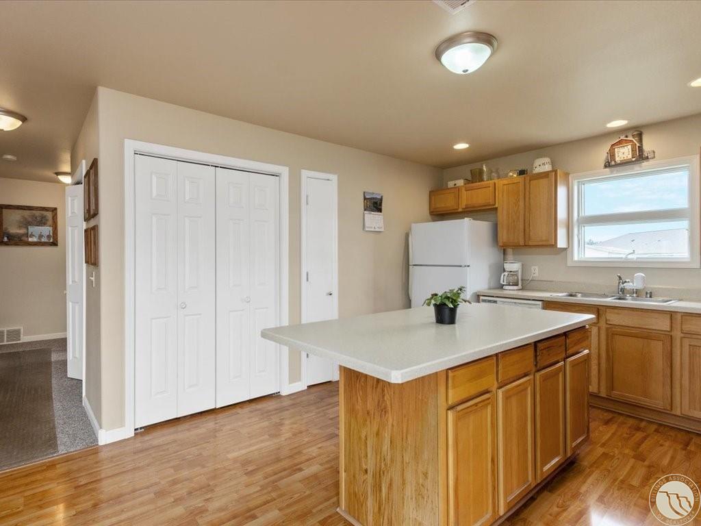 7948 Cheetah Avenue Property Photo 6